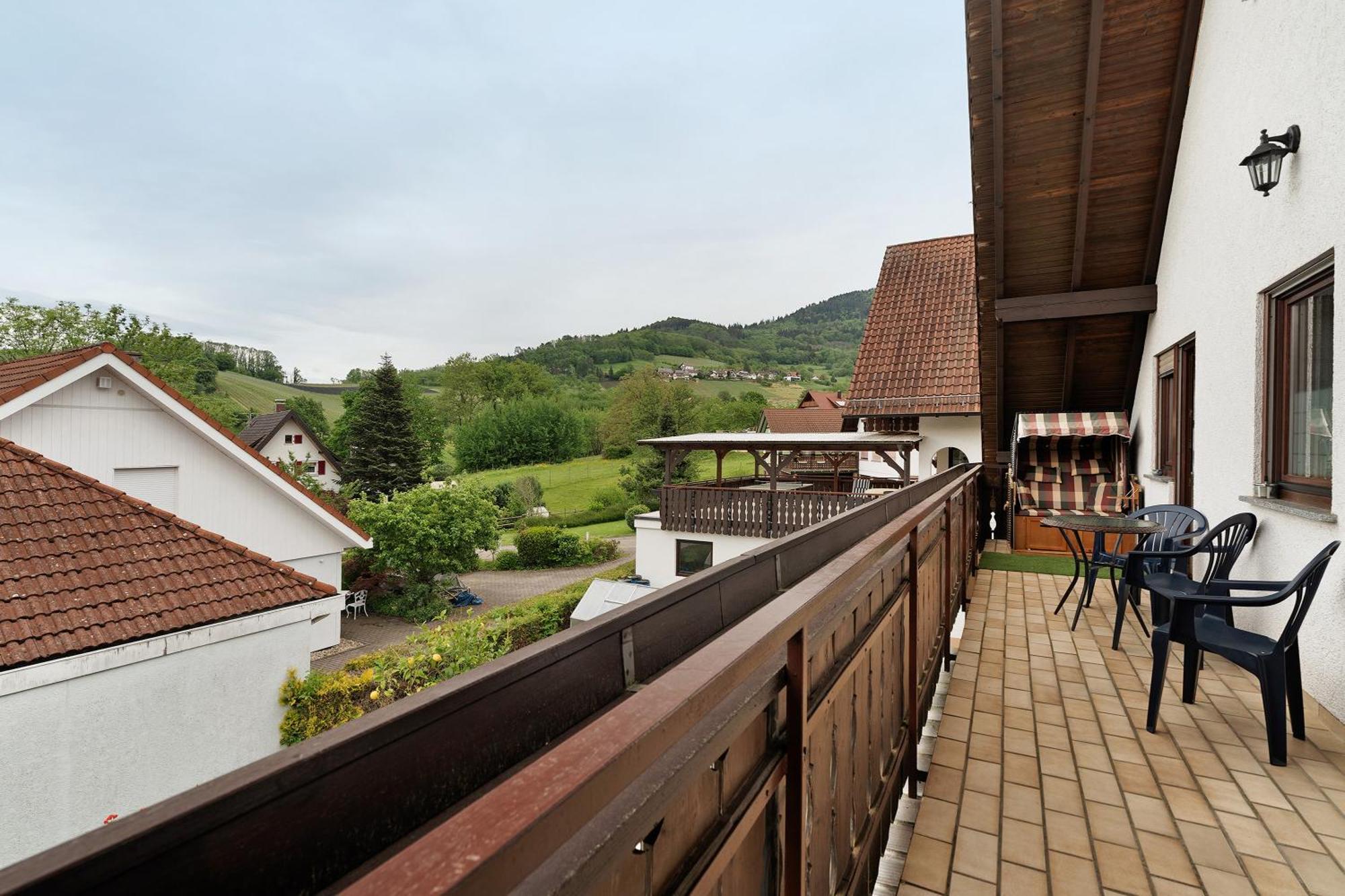 Ferienwohnung Serr Lauf Luaran gambar